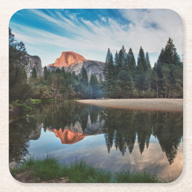 Porta-copo De Papel Quadrado Meia abóbada e Merced (Frente)