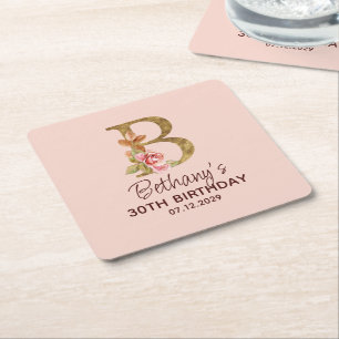 Porta-copo De Papel Quadrado Monograma de letra B dourada com rosas cor de rosa