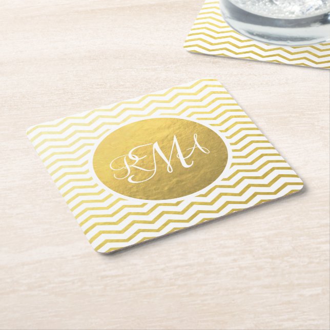 Porta-copo De Papel Quadrado Monograma Dourado e Branco Personalizado (Inclinado)