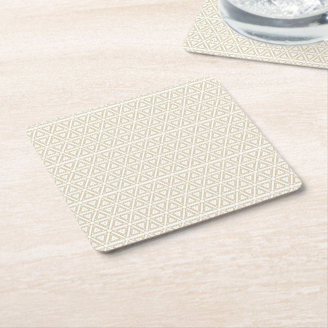 Porta-copo De Papel Quadrado Padrão geométrico triangular branco dourado elegan (Inclinado)