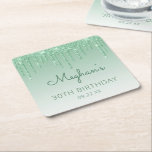 Porta-copo De Papel Quadrado Quadrado de aniversário de 30 anos de Partida de D<br><div class="desc">Estas portas copos de papel chic,  de aniversário de 30 anos feminino,  apresentam uma borda brilhante verde faux glitter e fundo verde ombre. Personalize-os com o nome da convidada de honra em um roteiro de manuscrito verde,  com seu aniversário e data abaixo na fonte sans serif.</div>