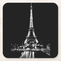 Torre Eiffel em porta copos branca e preto à noite