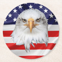 Águia Balda apelando presente patriótico