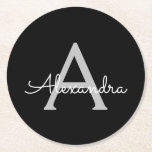 Porta-copo De Papel Redondo Black Silver Modern Script Girly Monographic Name<br><div class="desc">Portas copos de papel de nome de monograma de script simples preto e prateado. Isso faz a formatura perfeita,  aniversário,  casamento,  chá de panela,  aniversário,  chá de fraldas ou presente de festa de solteira para alguém que ama luxo de vidro e estilos quíticos.</div>