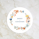 Porta-copo De Papel Redondo Bold Elegant Floral Wedding<br><div class="desc">Apresentamos a nossa Design de Porta copos de Papel Arredondado Floral Bold Elegante, uma celebração moderna da arte da natureza, com arranjos coloridos florais em tons deliciosos de rosa-pincel, marinho e azul empoeirado, pêssego, e amarelo com verde-eucalipto macio lindamente posicionado contra uma simples canvas branca pristina com uma tipografia azul...</div>