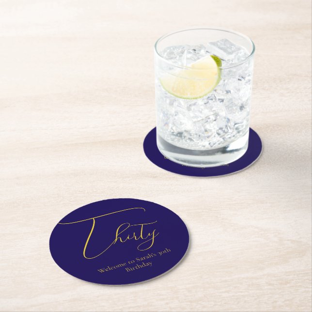 Porta-copo De Papel Redondo Elegant Thirty 30th Birthday Paper Coasters – Navy (Insitu)