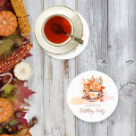 Porta-copo De Papel Redondo Fall Floral Cottage Core Teacup Birthday Tea Party<br><div class="desc">Mergulhe na elegância aconchegante do outono com nossa coleção de design do "Fall Floral Cottage Core Teacup Birthday Tea Party". Esta ilustração encantadora apresenta um delicado teacup branco adornada com um padrão de folha gracioso, graciosamente descansado sobre um disco correspondente. Ao redor desta peça central há um vibrante buquê de...</div>