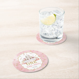 Porta-copo De Papel Redondo Um coelho está virando um primeiro aniversario