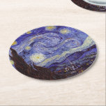 Porta-copo De Papel Redondo Vincent Van Gogh Starry Night Vintage Fine Art<br><div class="desc">Vincent van Gogh Starry Night Fine Art Painting Starry Night Starry Night é uma pintura do artista poste-impressionista holandês Vincent van Gogh. O céu azul à noite está cheio de nuvens, estrelas e uma lua crescente brilhante. A Noite Estrelada é a única noturna na série de visões da janela do...</div>