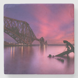 Porta-copo De Pedra Adiante ponte do trilho no por do sol Scotland