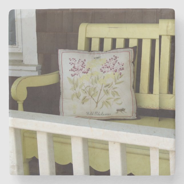 Porta-copo De Pedra Bench e Travesseiro Amarelos - Vineyard de Martha (Frente)