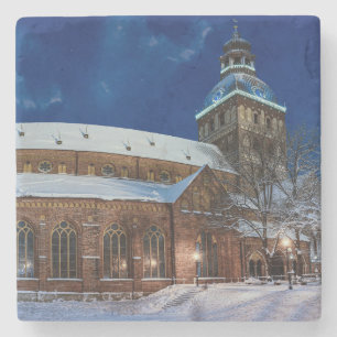 Porta-copo De Pedra Catedral de Dome na praça Dome em Riga, Letónia