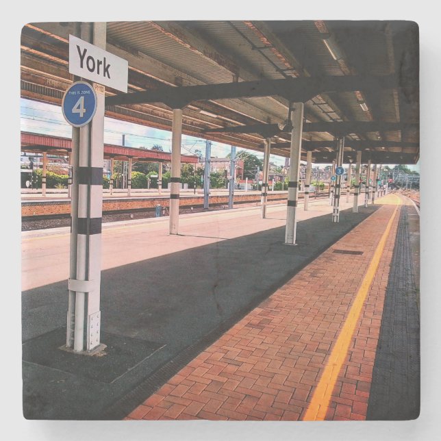 Porta-copo De Pedra estação de York (Frente)