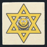 Porta-copo De Pedra Estrela Judaica de David com Abelha Mel<br><div class="desc">Estrela amarela brilhante de David com uma abelha de mel. Excelente para Rosh Hashanah ou Chanukah.</div>