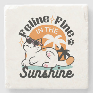 Porta-copo De Pedra Feline Fine no Sol - Gato Tropical Relaxado