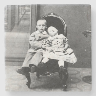 Porta-copo De Pedra Haunting Vintage Sibling Portrait 