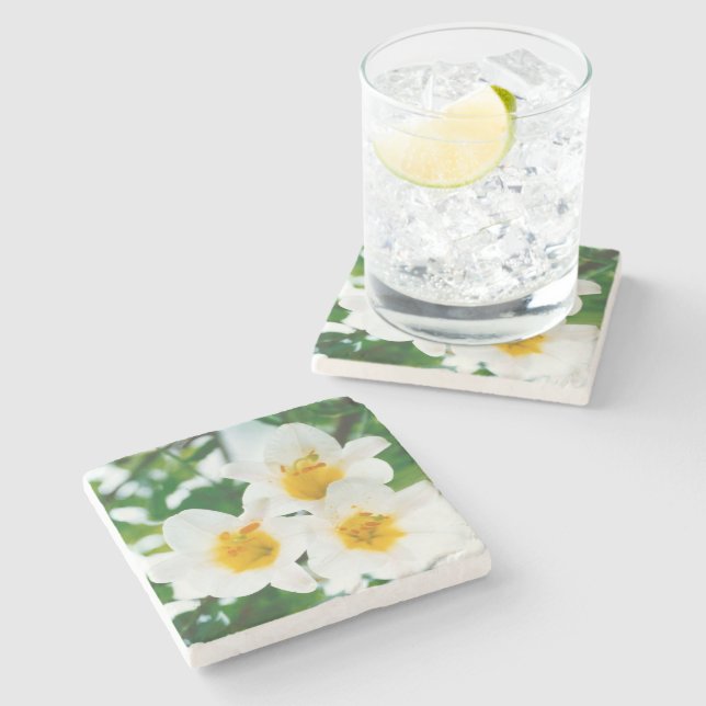 Porta-copo De Pedra Lírios brancos - Símbolo do amor (Lateral)