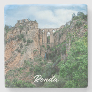 Porta-copo De Pedra Ponte histórica antiga em Ronda, Espanha