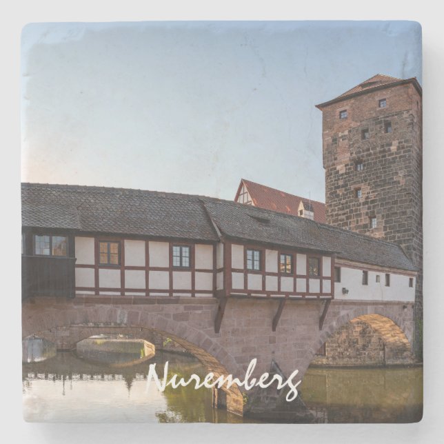 Porta-copo De Pedra Ponte medieval antiga em Nuremberga, Alemanha (Frente)