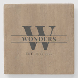 Porta-copo De Pedra Realistic medium Wood Grain Monogram Wedding