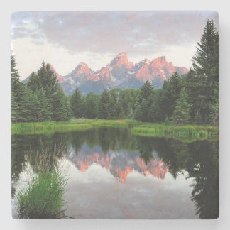 Porta-copo De Pedra Reflexões grandes de Teton sobre a lagoa do castor