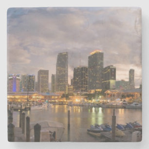 Porta-copo De Pedra Skyline financeira de Miami no crepúsculo