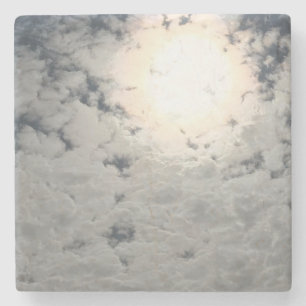 PORTA-COPO DE PEDRA SOL GIGANTE E NUVENS