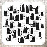 Porta-copo Diversão de Gato Negro<br><div class="desc">Brincadinhos de gatos pretos para amantes de os animais em todo lugar. Arte original de Nic Squirrell.</div>