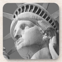 Estátua da Liberdade Preta e Branca