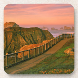 Porta-copo EUA, Oregon, Bandon. Rochas vistas da trilha
