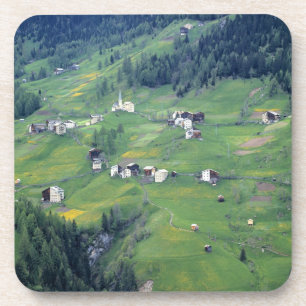 Porta-copo Europa, Itália, Alpes Dolomitas. Esta pequena ald