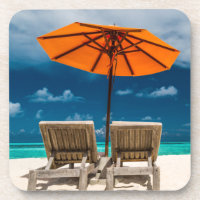 Guarda-chuva de Sun no Sandy Beach |Maldives