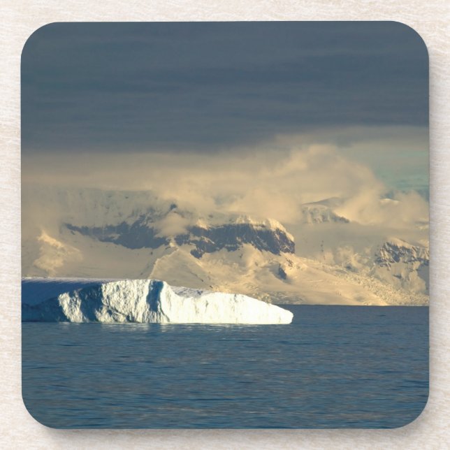 Porta-copo Ice Berg no início da Passagem de Drake (Frente)