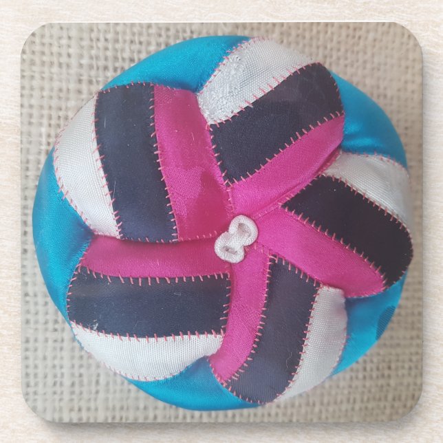 Porta-copo Jogakbo, costura manual feita com bolas de MosiGol (Frente)