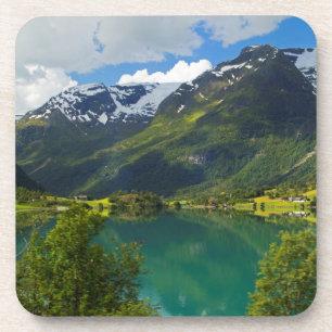 Porta-copo Lago Floen cênico, Noruega
