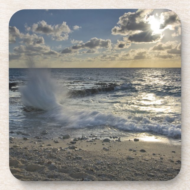 Porta-copo Mar do Caribe, Ilhas Cayman. Ondas batendo (Frente)