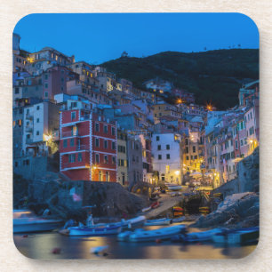 Porta-copo Riomaggiore à noite Cinque Terre Ligúria Itália