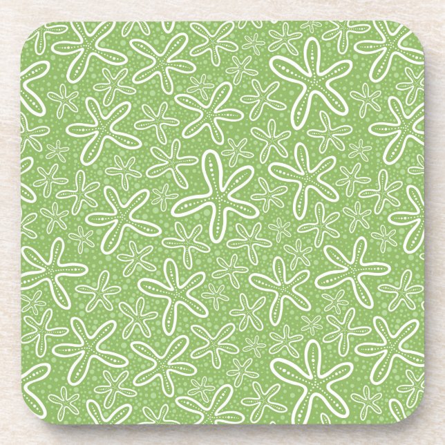 Porta-copo Shell modela no fundo manchado (Frente)