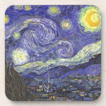Porta-copo Starry Night por Vincent van Gogh<br><div class="desc">Starry Night, de Vincent van Gogh, é uma pintura de paisagem urbana de paisagens de apos impressionismo de arte com vista para o Santo Remy, França do asilo de van Gogh. O céu noturno está balançando com nuvens com uma lua crescente brilhante e estrelas brilhantes sobre a pequena vila. Starry...</div>