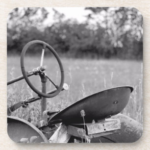 Porta-copo Velho Trator na Grama Longa