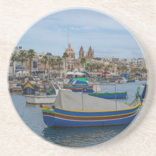 Porta-copos Barcos de pesca tradicionais coloridos em Malta