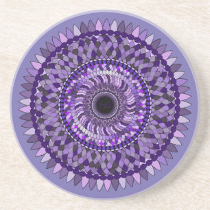 porta copos com uma design de mandala roxa