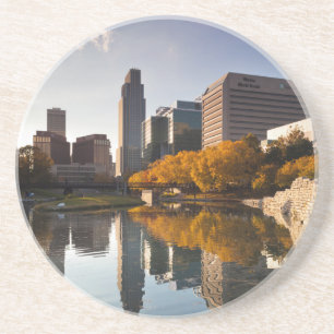 Porta-copos De Arenito EUA, Nebraska, Omaha, Gene Leahy Mall, Skyline