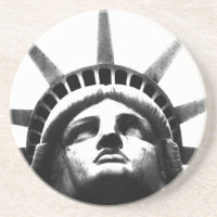 Estátua Negra e Branca da Liberdade