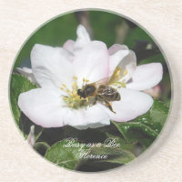 Macro Foto de Flor de Maçã e Abelha | Costa de Are