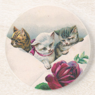 Porta-copos Os gatinhos bonitos do vintage em um envelope com