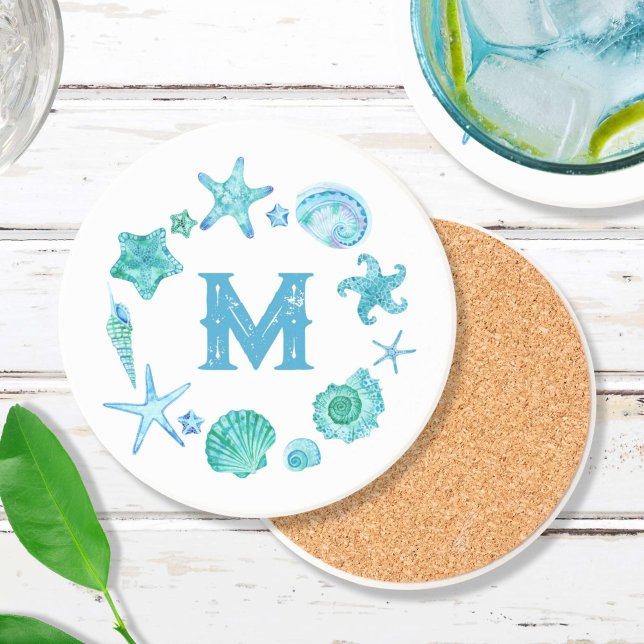 Porta-copos Prateleiras do Mar Costeiro e Starfish Monogramada (Beach Coastal Sea Shells and Starfish Monogrammed Coaster)