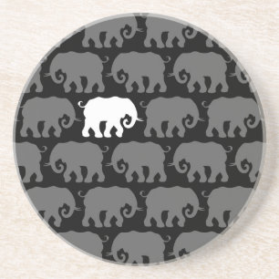 Porta-copos Um elefante branco em um rebanho