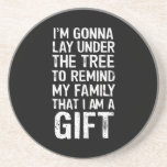 Porta-copos Vai Deitar-Se Sob Os Presentes Da Família Xmas Da<br><div class="desc">Vai Deitar-Se Sob Os Presentes Da Família Xmas Da Árvore</div>
