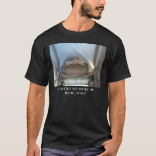 Porta da camiseta do Museu de Capitolina